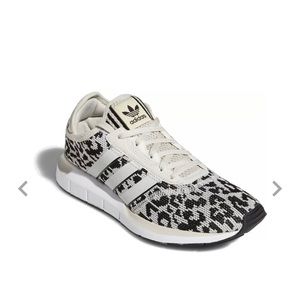 ADIDAS ORIGINALS SWIFT RUN X LEOPARD SNEAKER SZ 7.5